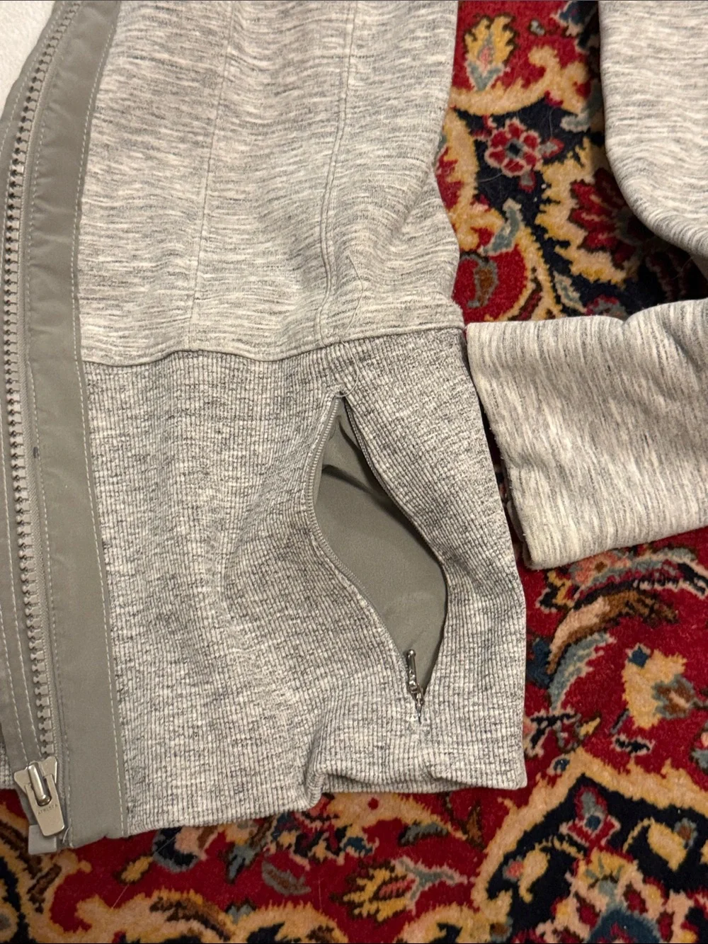 ATHLETA light gray jacket (2)
